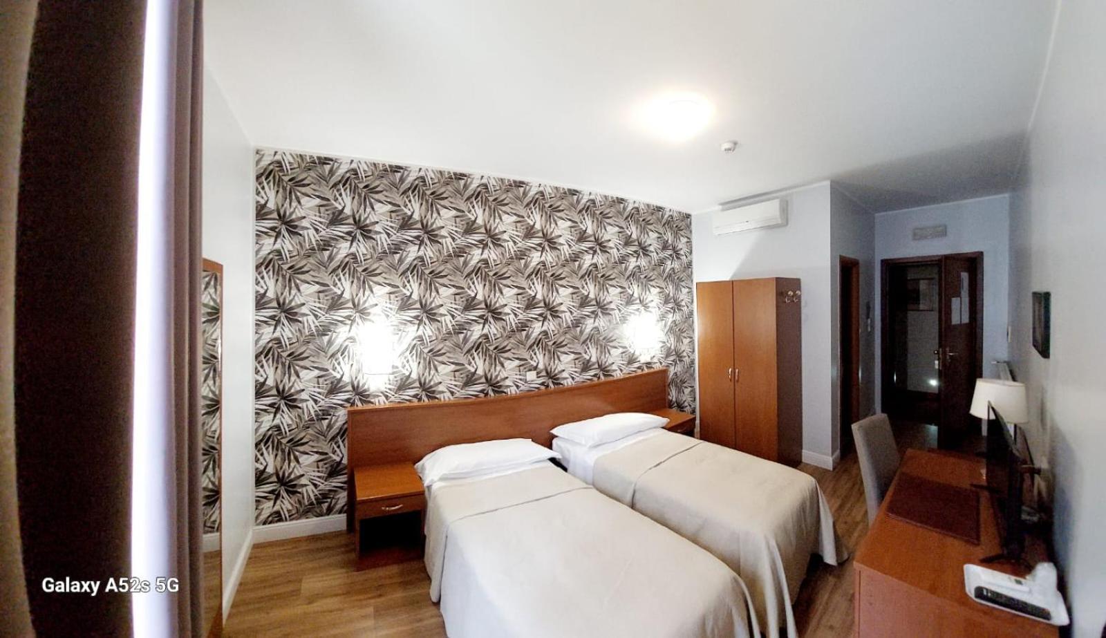 Hotel Alpi Resort Torino Esterno foto