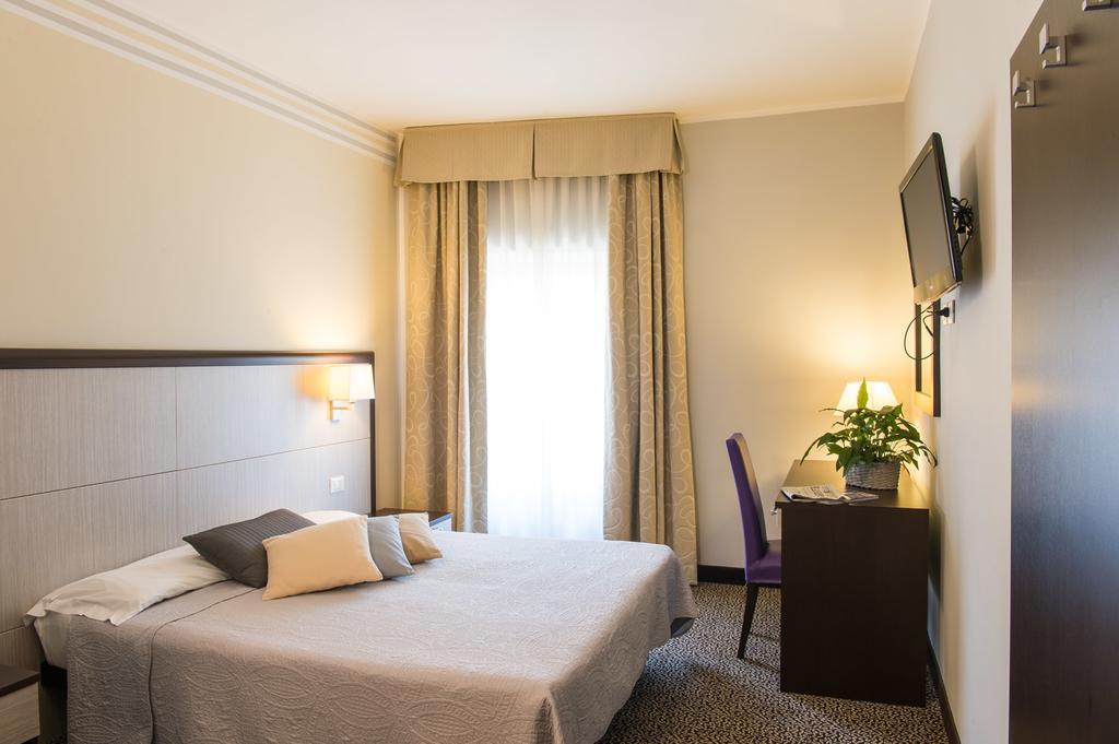 Hotel Alpi Resort Torino Esterno foto