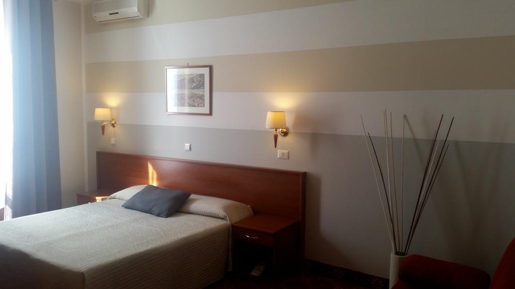 Hotel Alpi Resort Torino Esterno foto
