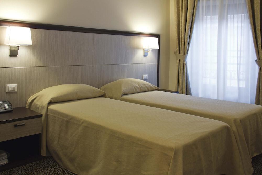 Hotel Alpi Resort Torino Esterno foto